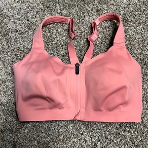 Victoria’s Secret Knockout Incredible ultra max sport bra